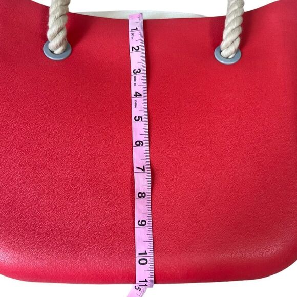 Beach Tote Red Rubber Canvas Lined Tote bag with braided rope handle - Picture 10 of 13